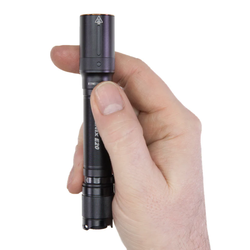 Fenix E20 V2.0 LED Taschenlampe - Image 3