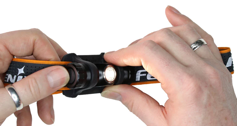 Fenix HM23 V2.0 Stirnlampe 300 Lumen - Image 4