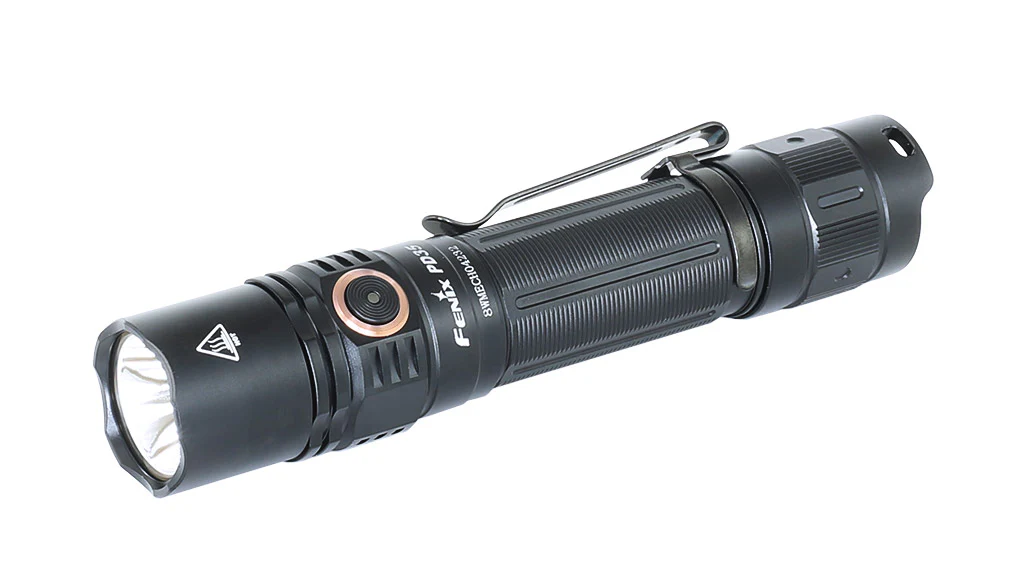 Fenix PD35 V3.0 LED Taschenlampe 1700 Lumen - unsere Empfehlung !